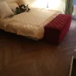 Toureifelchampselysee شقة
