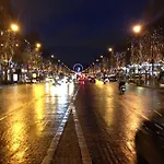 Toureifelchampselysee شقة باريس