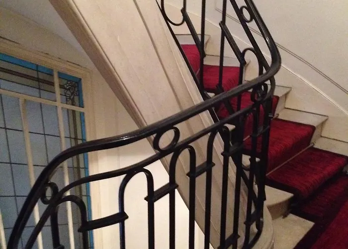 Toureifelchampselysee Apartment Paris