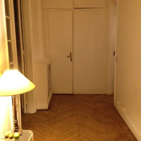 Toureifelchampselysee Apartment *