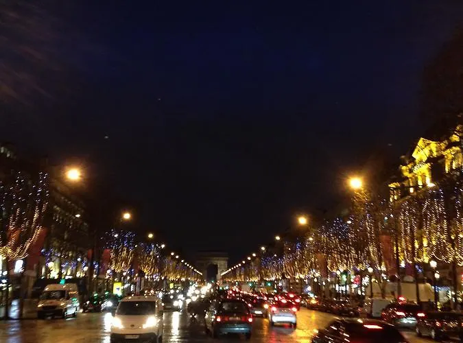 Toureifelchampselysee Appartement *