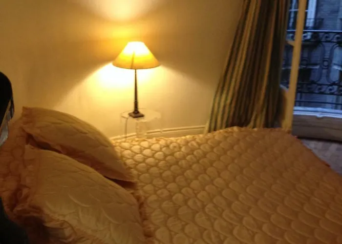 Toureifelchampselysee Appartement Paris