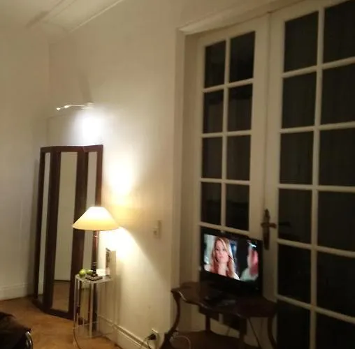 Toureifelchampselysee Appartement